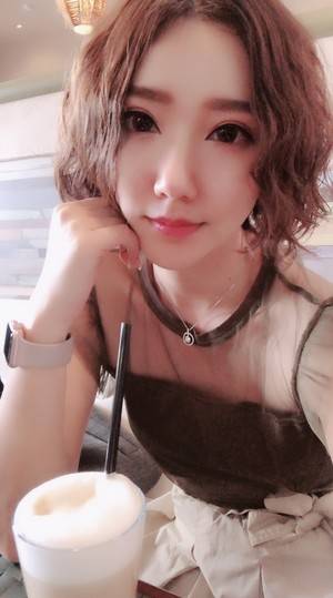 刘笑含