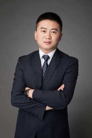 拓东支行 理财经理 解宏杰