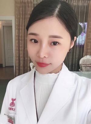 高缓缓