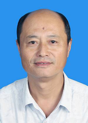 周建华