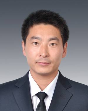 华山街道陈世新