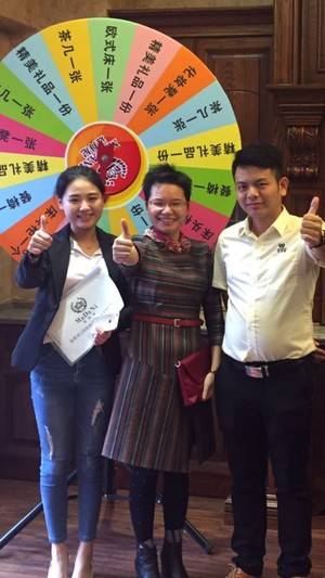 迈丹尼整木代言人-齐律师